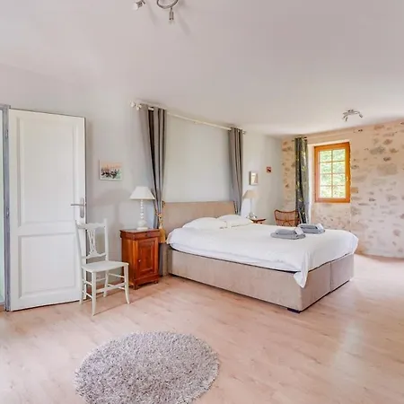 Holiday home Charming With A Pool *